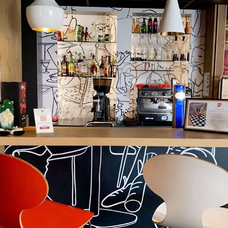 Ibis Toulon La Seyne Sur Mer Bagian luar foto