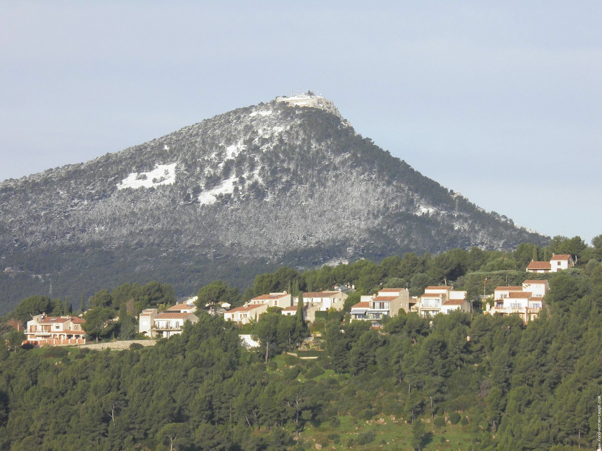 Ibis Toulon La Seyne Sur Mer Bagian luar foto